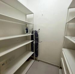 RV Suites (D10), Apartment #533359561